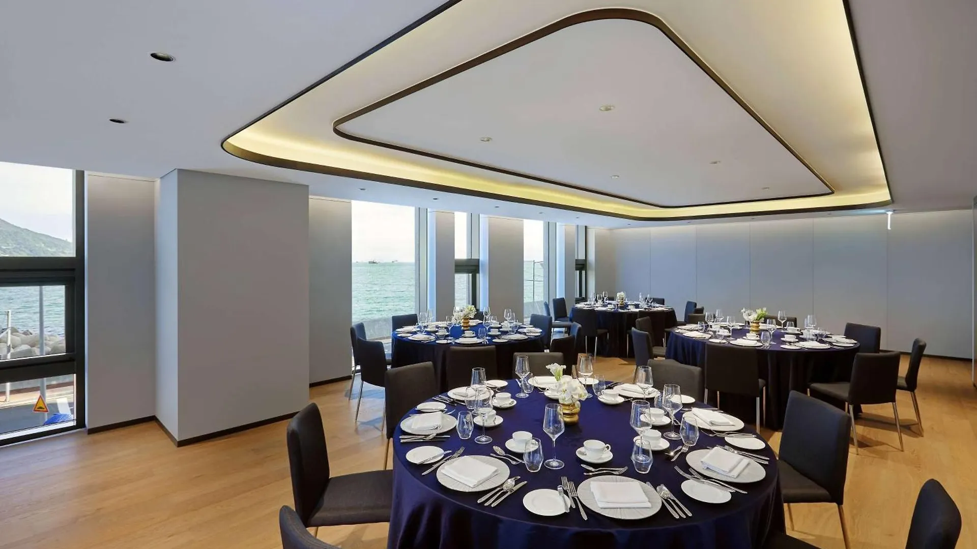 Wyndham Grand Busan