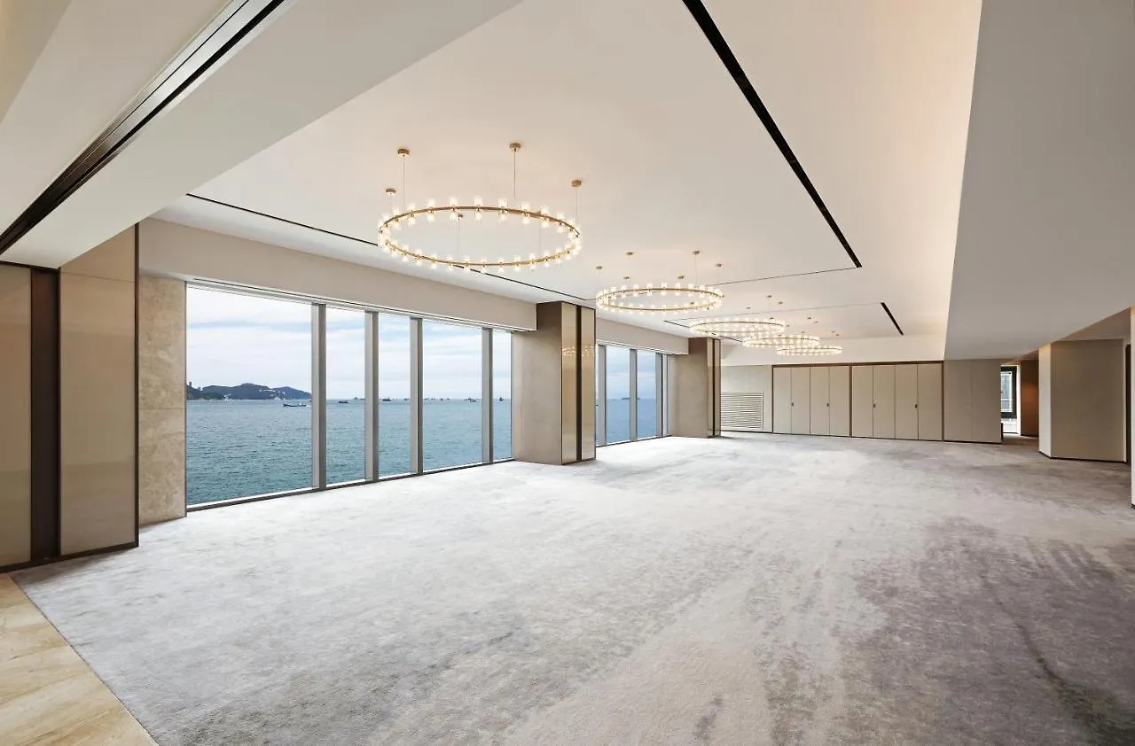 Wyndham Grand Busan Hotel